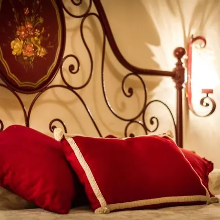 Santa Giulia 12 아파트